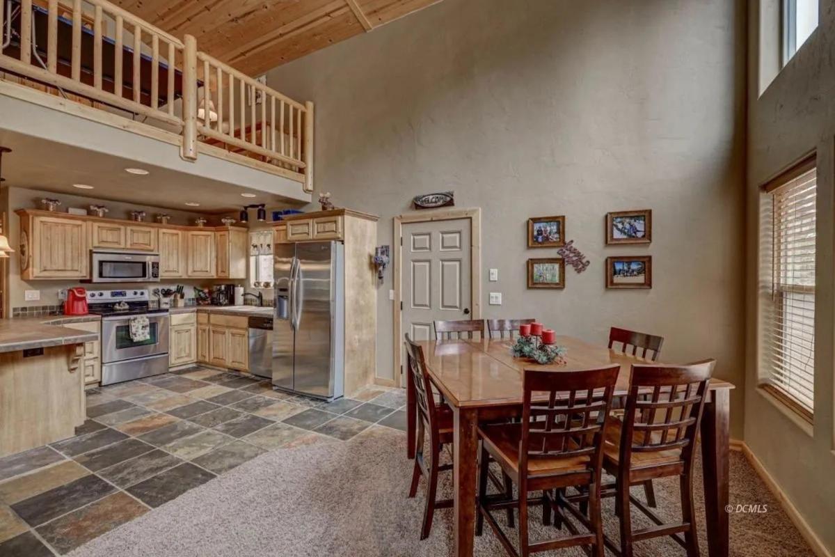 The Village Getaway Duck Creek Village Екстер'єр фото